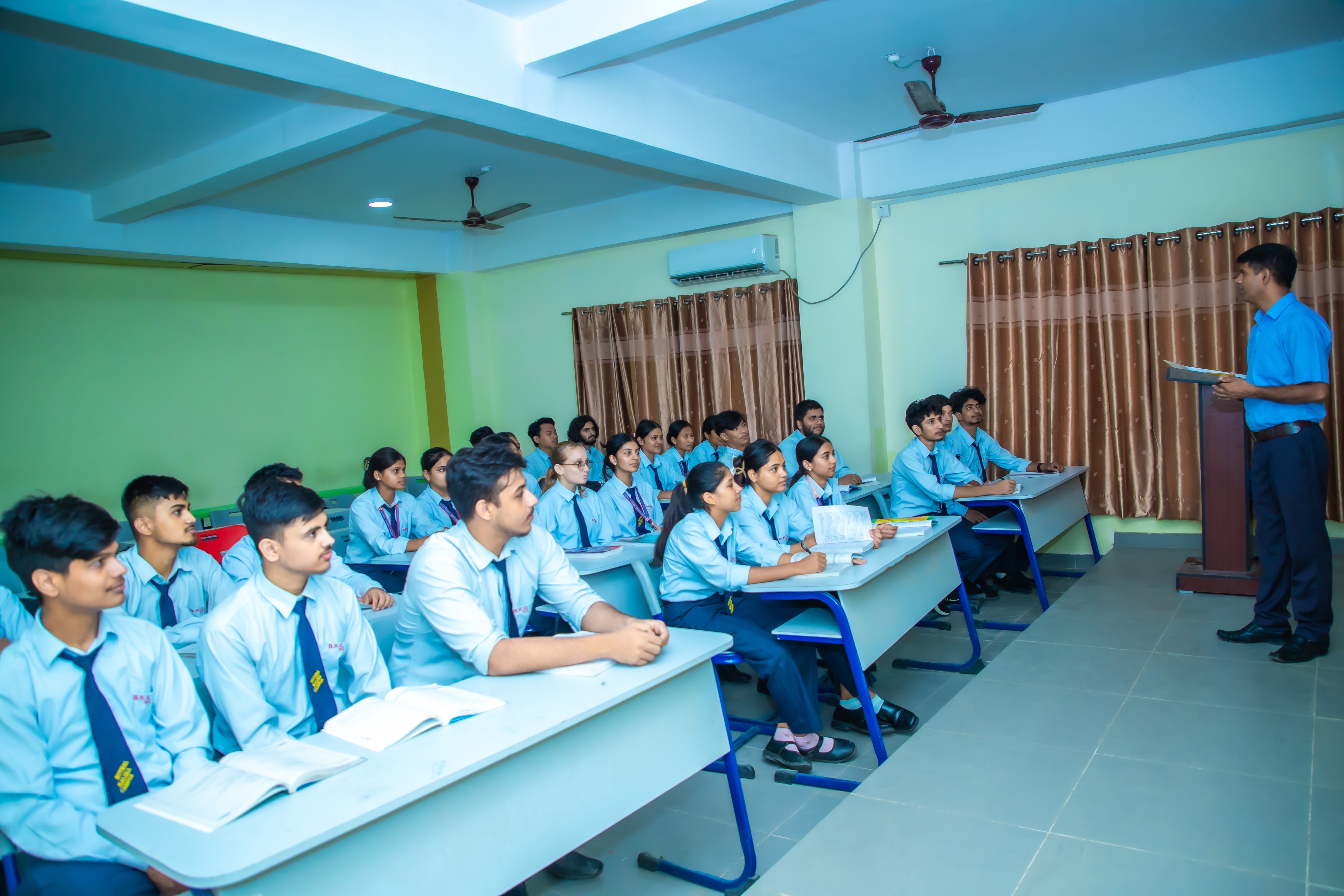 Air-Conditioned Classrooms with Interactive Boards